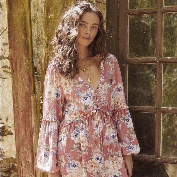 Auguste Pascal Helena Sleeved Mini Dress in Rose - Picture 1 of 3